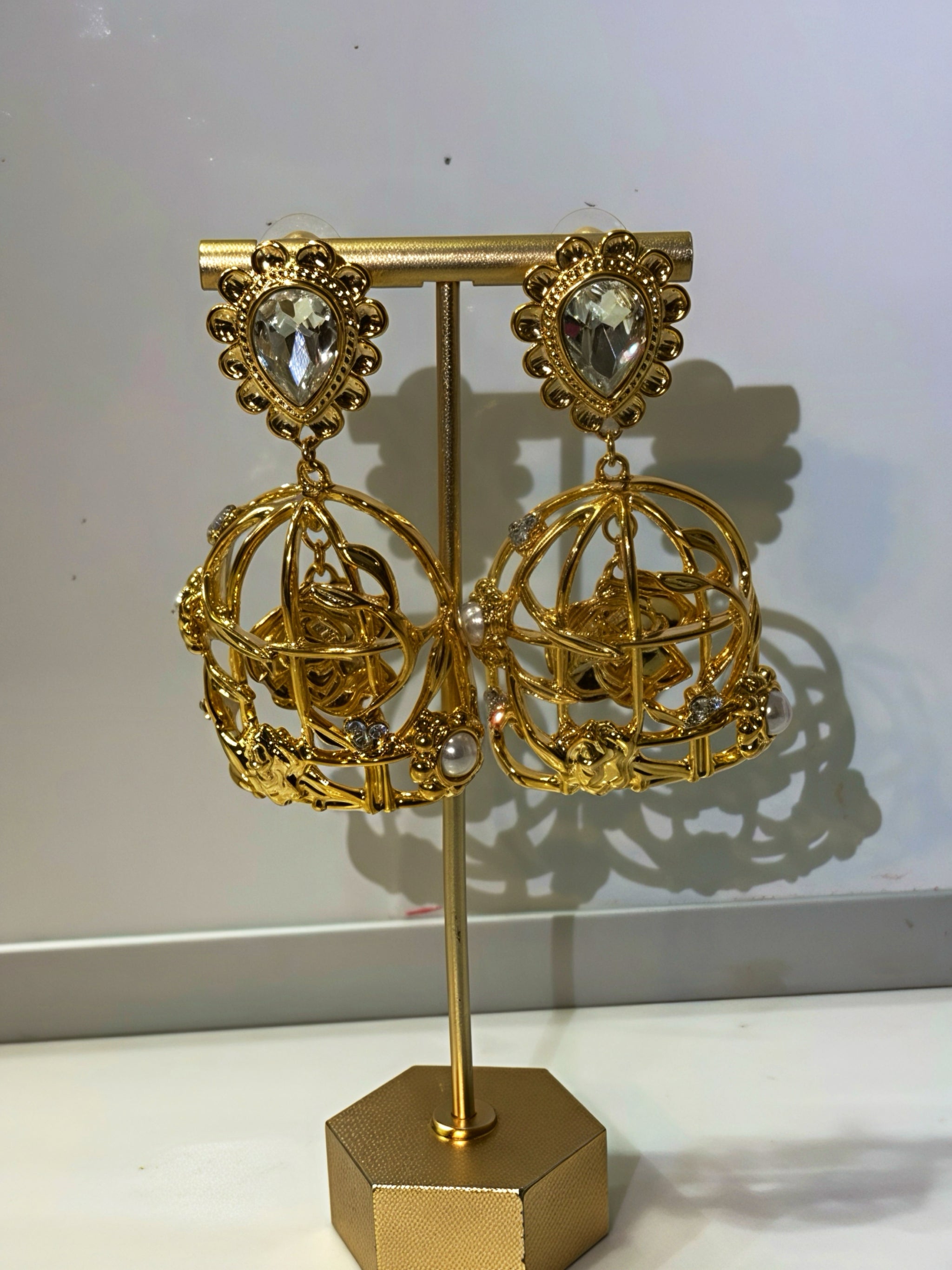 Cage oversized earrings