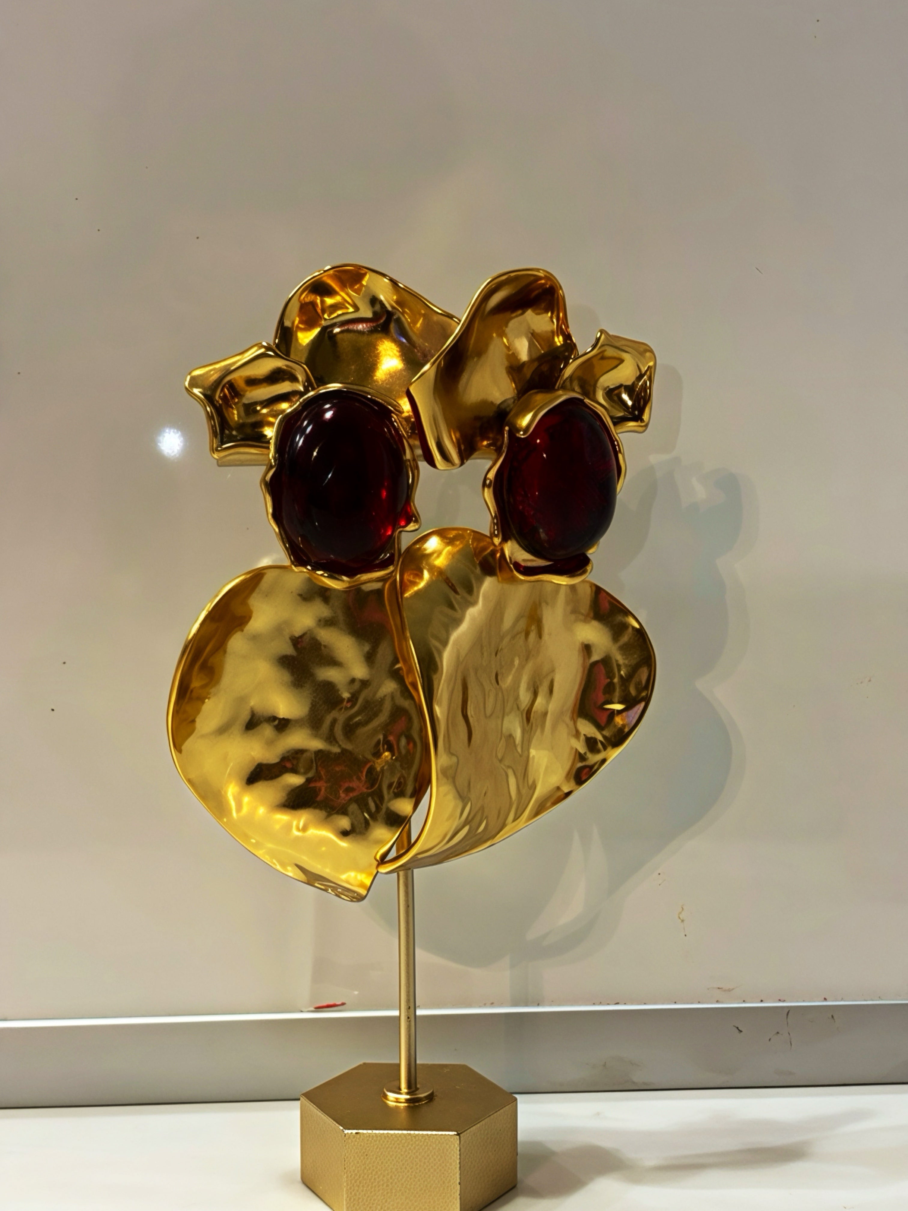 Big chunky leaf earrings