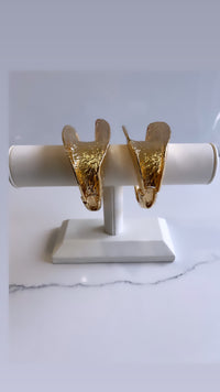 Chunky bangles