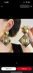 Vintage tone earrings