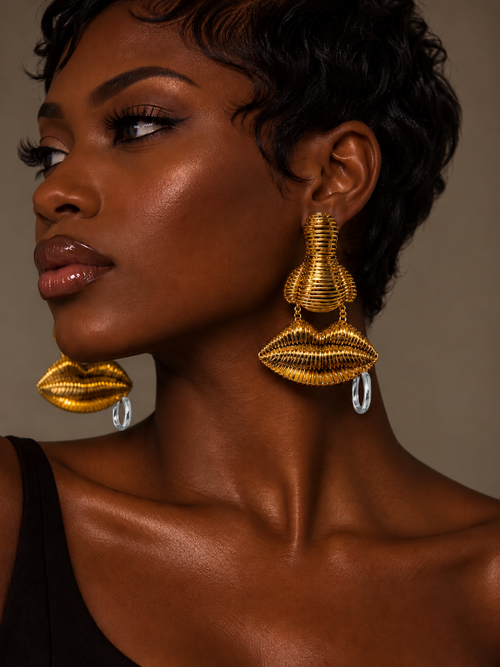 Golden Kiss Earrings