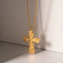 Cross pendant necklace