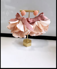 Rosé flory earrings