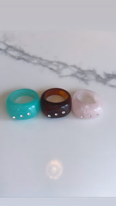 Stone oval rings