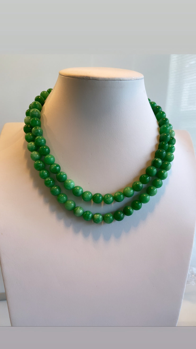 Purity jade beaded necklace