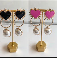 Lover pearl earrings