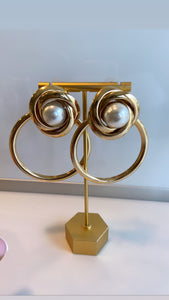 Oversized pearl earrings