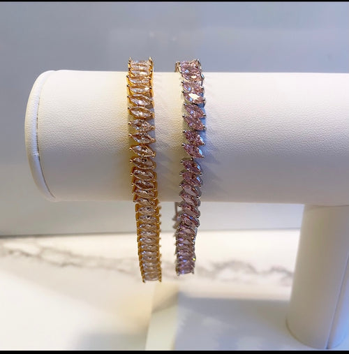 Dainty oval bracelets